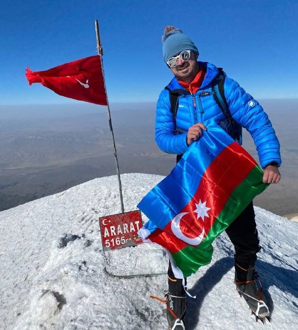 Медали за восхождение на Арарат