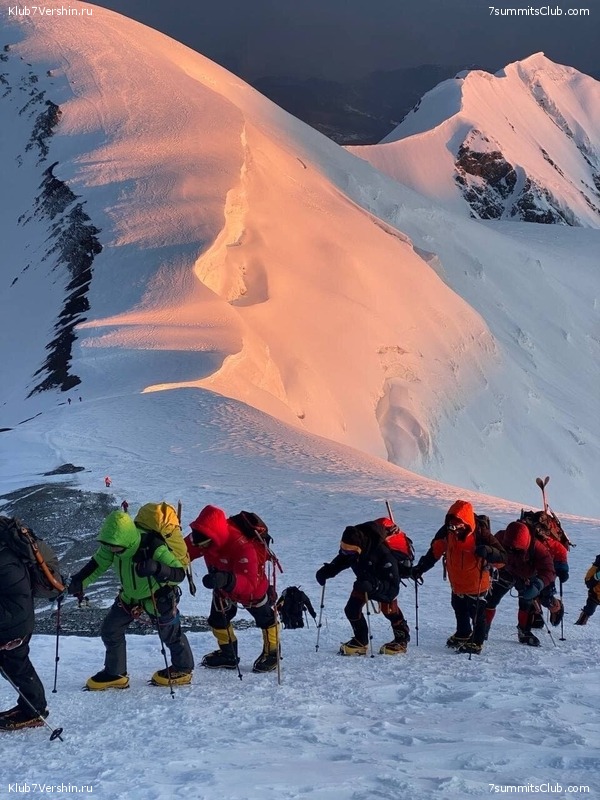Lenin Peak, photo 110